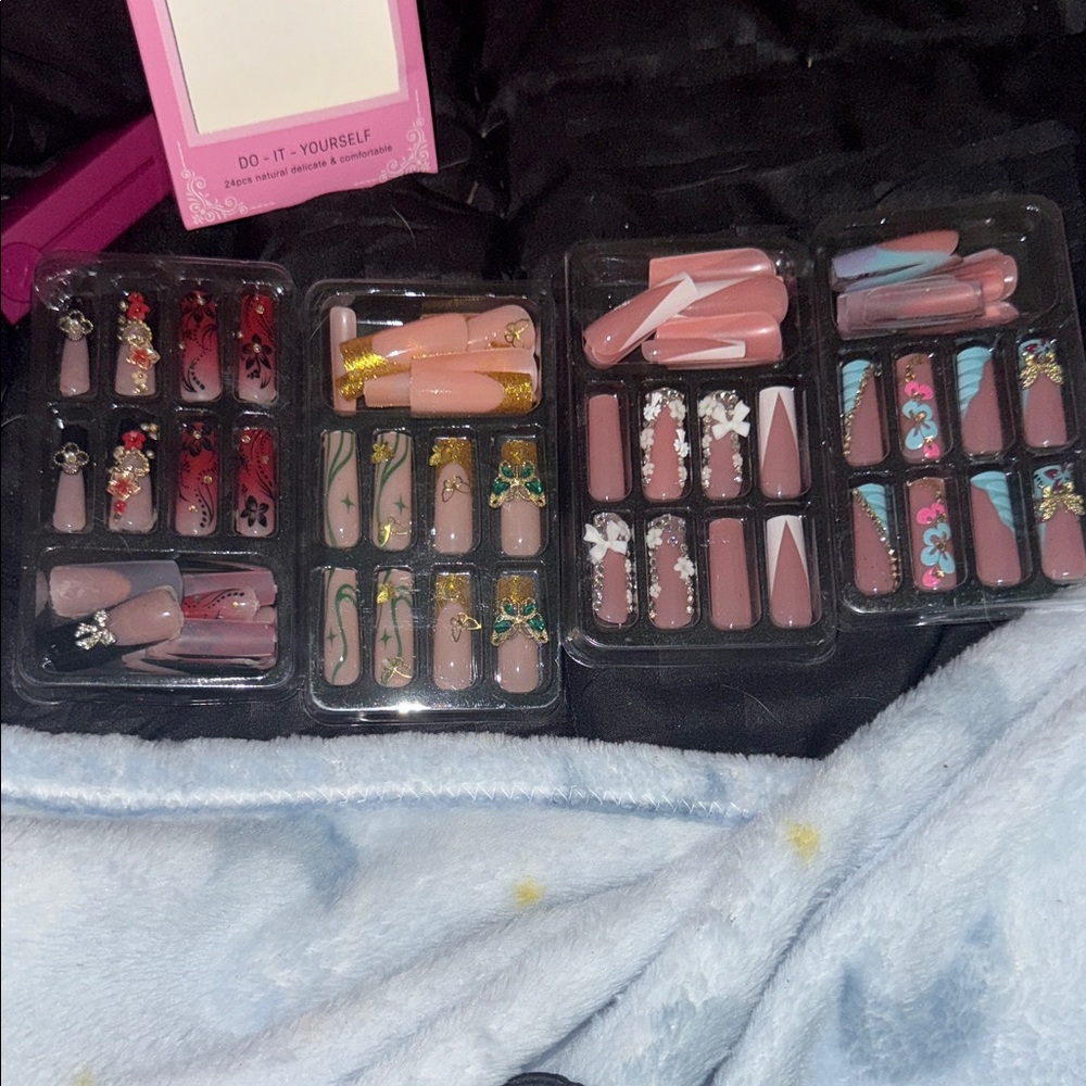 Assorted Nail Art Set with Floral and Glitter Designs